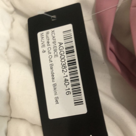 New nasty gal bikini set - Picture 3 of 5